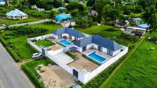 Oasis Villas - 5