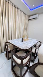 Apartment 6060 - 3