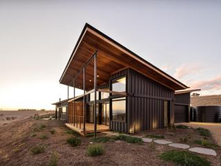 Studio on Forktree – Modern Coastal Retreat - 2