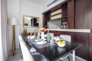 Frank Porter - The Residences 5 - 2