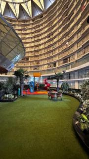 Luxury 2BR - Near Airport - Pool & Gym - Rajhans Belliza B - 1
