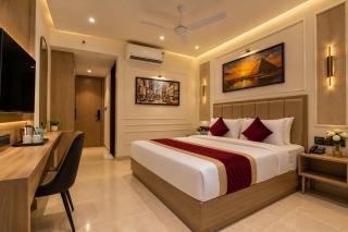 Hotel Curio Royal Crest - 3