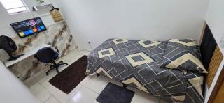 Quarto Individual 06, com TV e Ventilador - 1