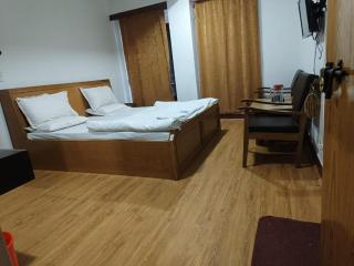 Hotel Ruby and Restaurant - 0
