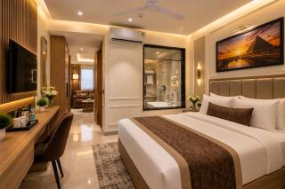 Hotel Curio Royal Crest - 2