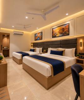 Hotel Curio Royal Crest - 8