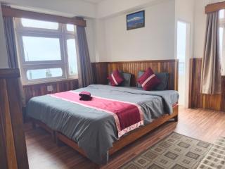 Monomita Rabdentse Residency - 0