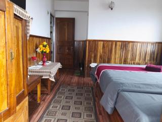 Monomita Rabdentse Residency - 1