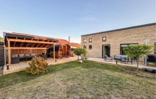 Stunning Home In Ebeltoft With Sauna - 1
