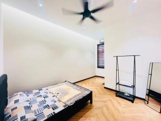 Modern Cozy 4BR The Teduhan,Netflix,Cinema Sound - 5