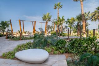 Yas Plaza Bay - Abu Dhabi - 7