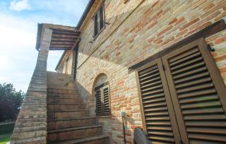 Cozy Home In Appignano With Wifi - 1