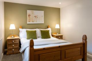 Ash Cottage, free 90-min private pool session - 4