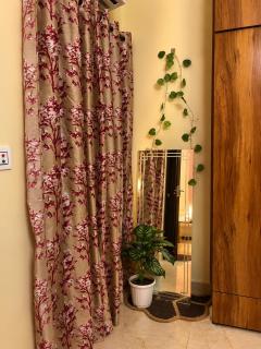 House of green flag - 9