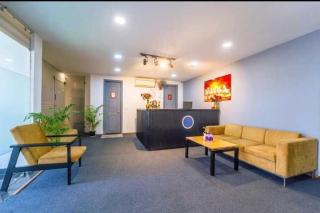 Hotel O YU TURN NEAR MILENNIUM SCHOOL SECTO 135 NOIDA - 4