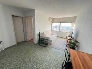 Apartamento entero para 4 Personas a 10 Cuadras del Estadio Centenario - 0