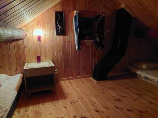 The cabin by the river - 1