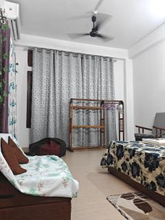 Ronin Stays Private 1BHK with AC Bedroom & Kitchen - 6