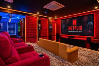 Hill-Nestled Entire Luxury Villa & Private Theatre - 9