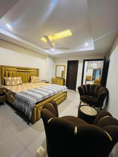 1 BHk For Rent Daily Base Bahria Town Ph 4 - 4