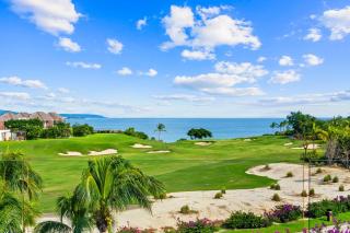 Luxury Oceanview Condo Pool & Golf Cart - 0