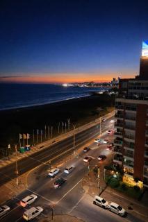 Apto frente al mar en Malvin a 15 min del estadio 2 dorm - 2