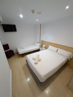 Hostal Aralar by Clabao - 7