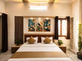 SAMAAROAH Luxury 4BHK Private Villa Pool, Jacuzzi & Home Theater - 5
