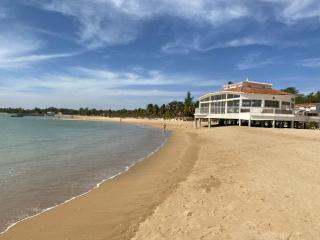 Beachfront villa with pool, Saly Paradise - 3