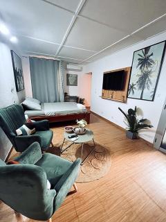 Green Haven Studio - 0