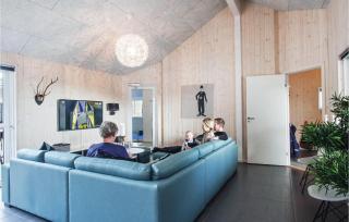 Pet Friendly Home In Glesborg With Sauna - 8