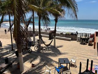 Apartment right on the beach 40 steps away 1 - 4