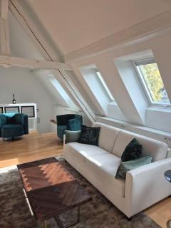 Urban Elegance - Bright Family Flat - 2