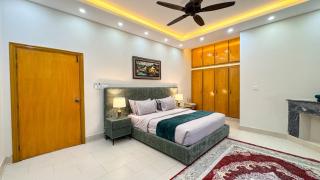 I-8 3 Bedroom Villa - 9