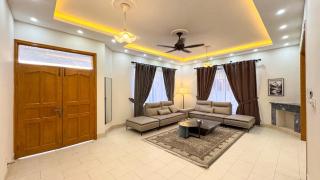 I-8 3 Bedroom Villa - 3