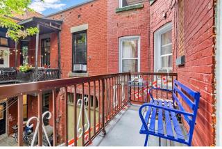Newly Reborn 4B Space to Breathe Proximity to all Montreals attractions - 4