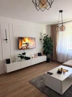 Royal Lux Apartman - 0