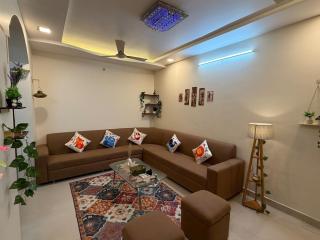 The Cuddlewood Cozy 2BHK Near RKMP - 0