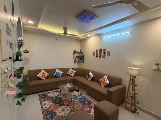 The Cuddlewood Cozy 2BHK Near RKMP - 4