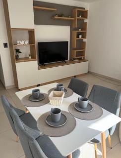 Austral Flats - 4