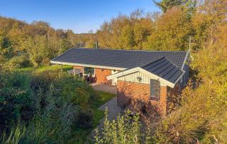 Pet Friendly Home In Thyholm With Sauna - 2