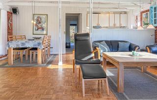 Pet Friendly Home In Thyholm With Sauna - 7