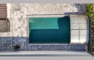Gorgeous Home In Dugo Selo With Private Swimming Pool, Can Be Inside Or Outside - 1