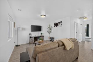 Stockton Townhouse 2BR Near Columbia River - 7
