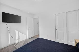 Stockton Townhouse 2BR Near Columbia River - 3