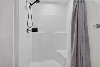 The Proper Stockton Townhouse 2BR Columbia River - 4