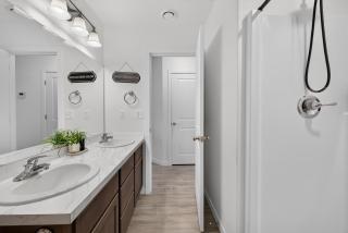 The Proper Stockton Townhouse 2BR Columbia River - 1