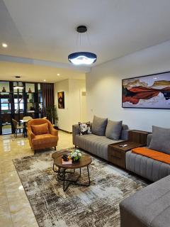 Imperial Apartments - 4