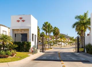 Residencial de Lujo Azul Pacífico frente Alberca - 5
