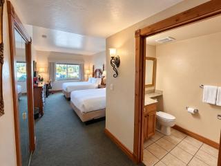 Cozy Mountain Retreat 2Q & Resort Pools - 1087 - 9
